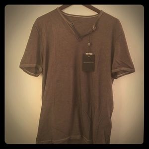 John Varvatos Henley Tee w Gromets Size L